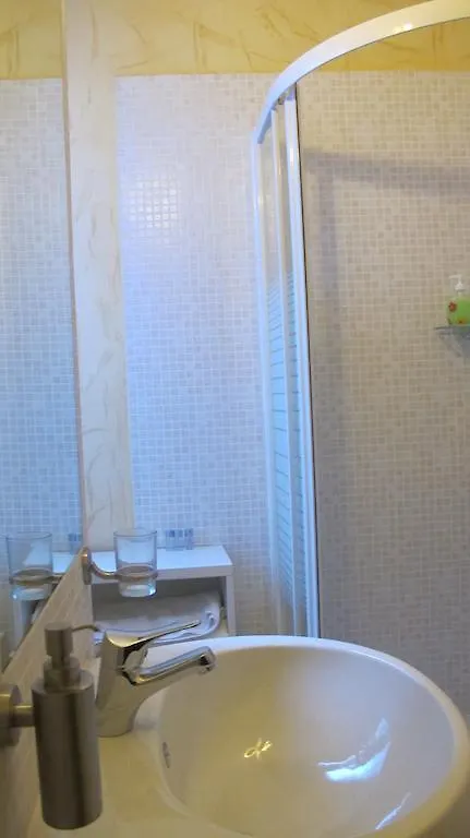 B&B In Piazza Roma 2*,